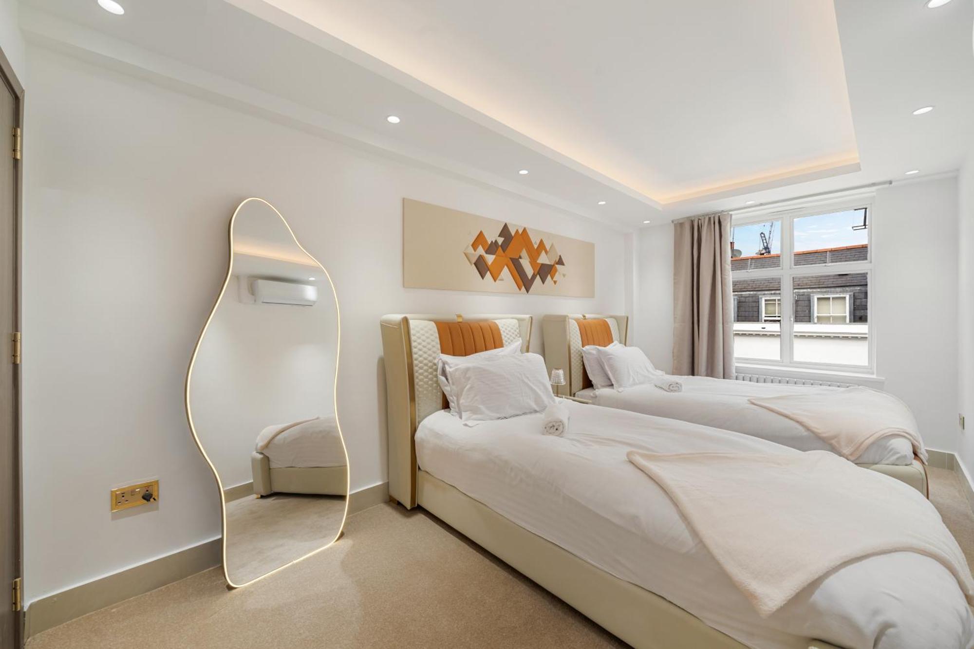 Opulent 2-bedroom In The Heart Of Mayfair H4 Apartment *