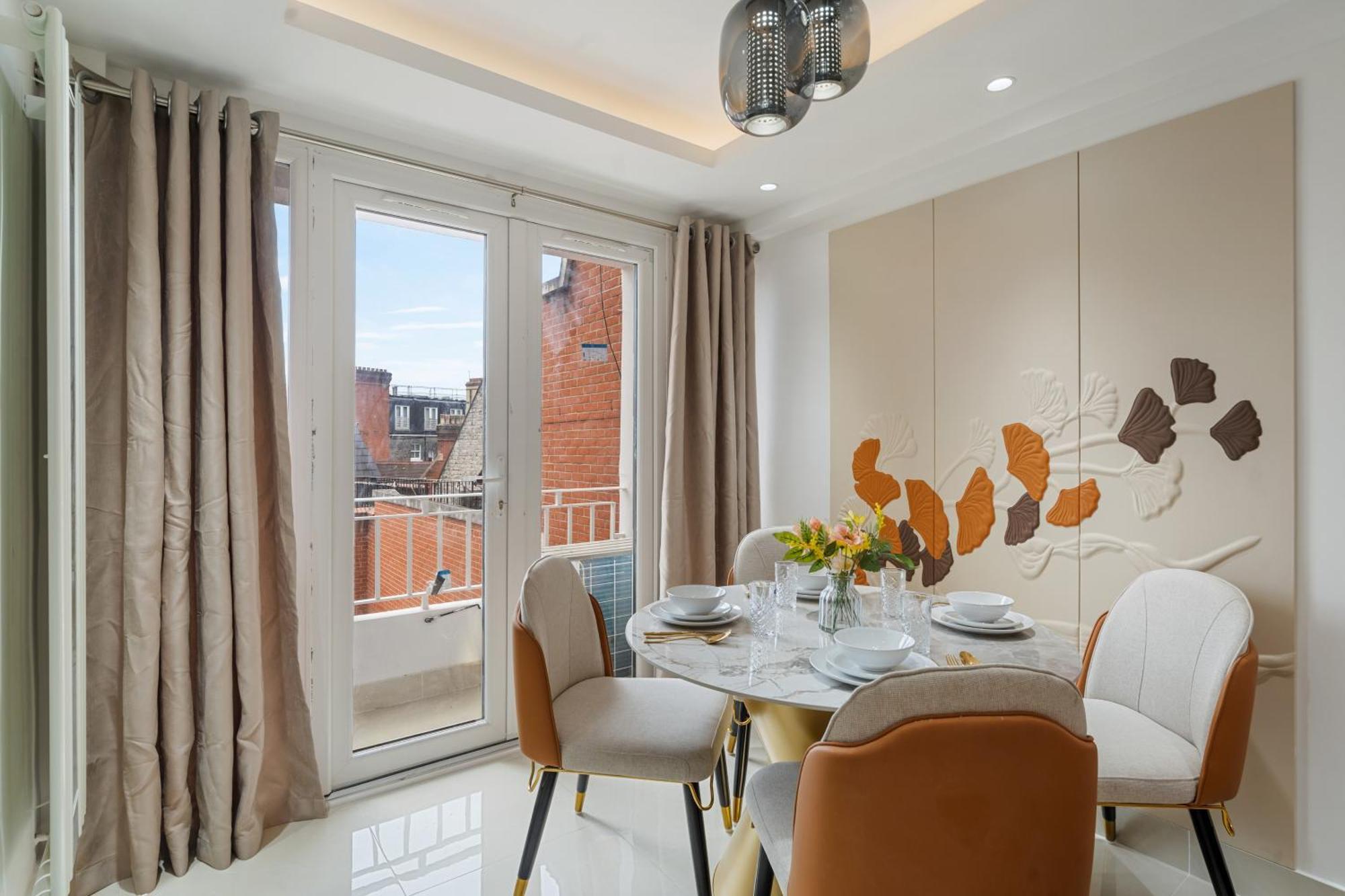 Apartment Opulent 2-bedroom In The Heart Of Mayfair H4 London